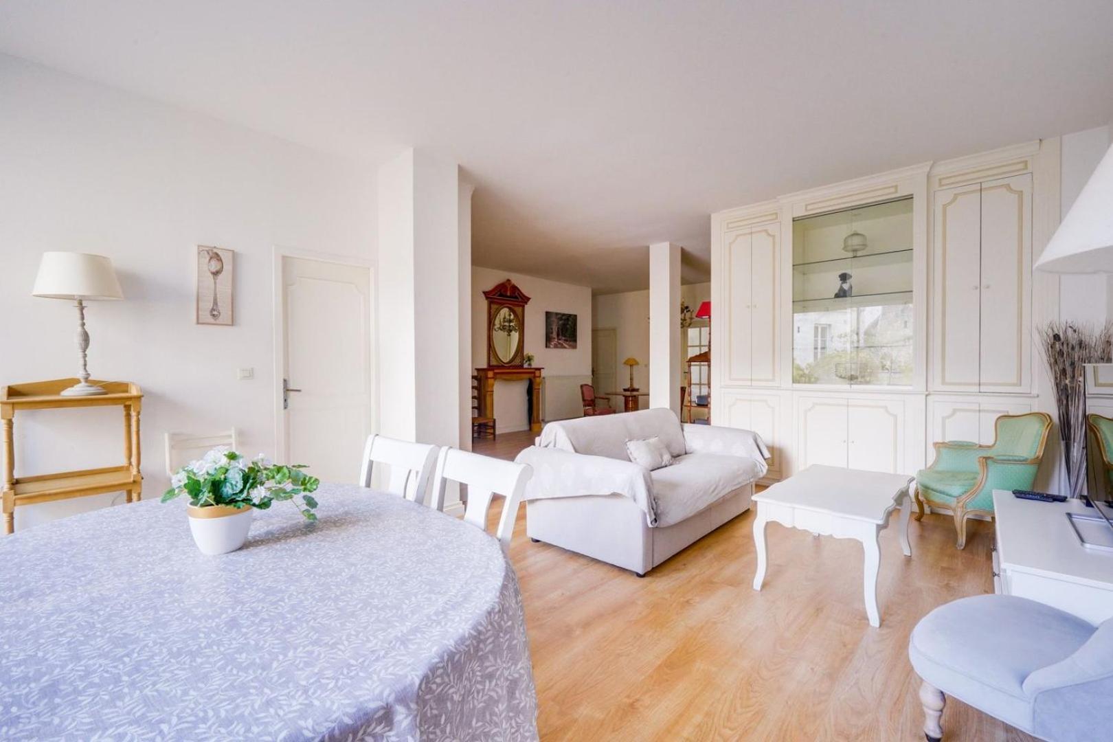 Lovely Apartment With Exceptional Terrace Bordeaux Exterior photo